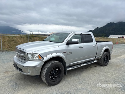 2017 Ram 1500 Laramie 4x4 Crew Cab Pickup