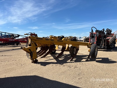 Kello-Bilt 5000 18 ft 6 Shank Subsoiler