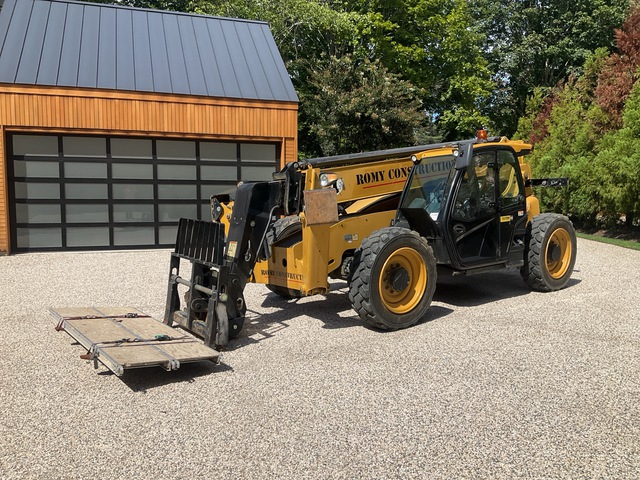 2016 Cat TL943D Telehandler