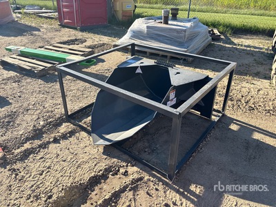 StanForge TS42 42 in Spade Godet pour chargeuse à différentiel (Unused)