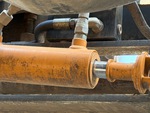 Hydraulics with Boczny przesuw cylindra