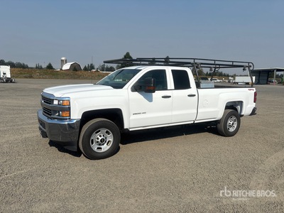 2015 Chevrolet Silverado 2500 4x4 Extended Cab Pickup