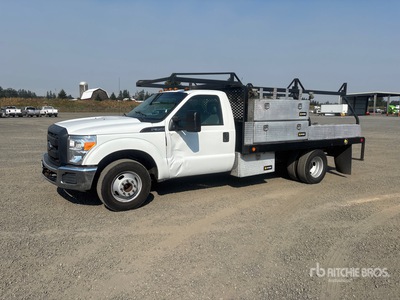 2016 Ford F-350 4x2 Ciężarówka z płaską platformą