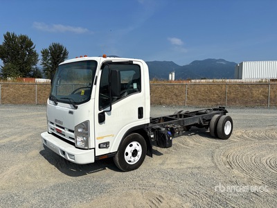 2013 Isuzu NPR 4x2 Cabina y chasis