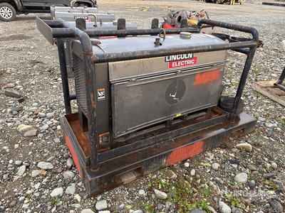 2007 Lincoln Electric Classic 300D 300 A Skid-Mounted Multi-Process Engine Driven Welder
