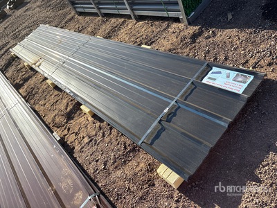 Quantity of (30) 16 ft x 3 ft Black Metal Roof Panels Divers - Matériaux de construction