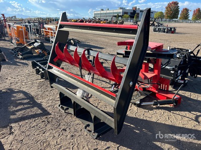 2026 GIYI GY-FR70 70 in Skid Steer Ripper (Unused)