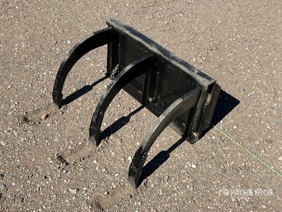 2026 GIYI GY-TRP12 24 in Mini Skid Steer Ripper Scarifier (Unused)