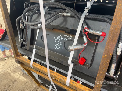 2026 GIYI GY-XKH39 Mini Skid Steer Bucket (Unused)
