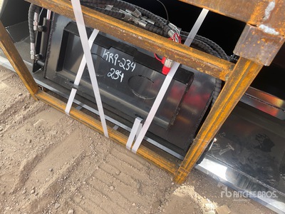 2026 GIYI GY-XKH39 Mini Skid Steer Bucket (Unused)