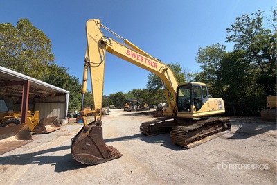 2005 Komatsu PC220LC-7 Tracked Excavator