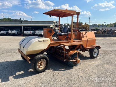 1995 Broce RC300 Miotła samobieżna
