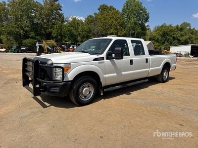 2015 Ford F-250 XL 4x2 Crew Cab Ophalen