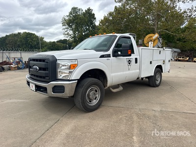 2016 Ford F-350 XL 4x4 Service Truck
