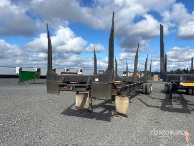 1981 General 40 ft T/A Log Trailer