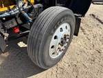 Underbody with Right Steer Tire