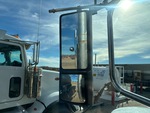 Cab with Mirrors
