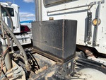 Underbody with Hydraulic Tank