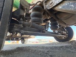 Underbody with Non-Driven Drop Axle (1)