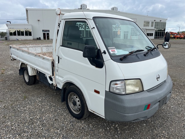 2008 年 Nissan VANETTE Table Top Truck