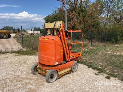 2012 JLG TOUCAN 8E Nacelle A Mat Droit Vertical Vertical Mast Lift