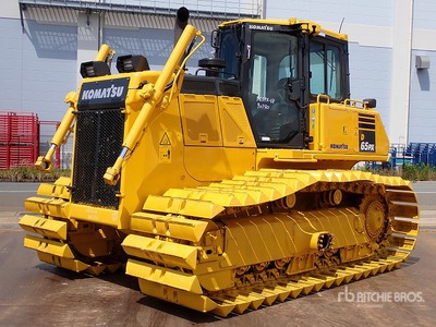 2016 Komatsu D65PX-18 Pelleteuse à chenilles