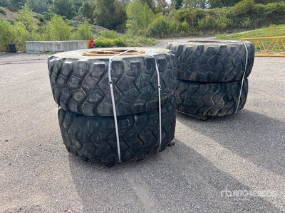 Qte De 4 Roues Qty Of 4 اطارات