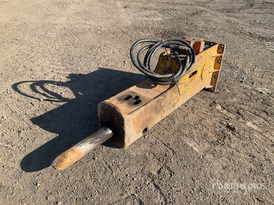 Soosan 1900 mm Hydraulic Breaker