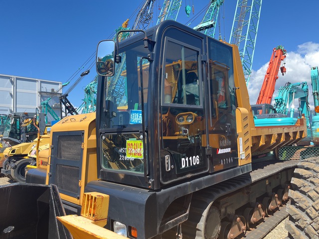 2018 年 Morooka MST-2200VD Crawler Carrier