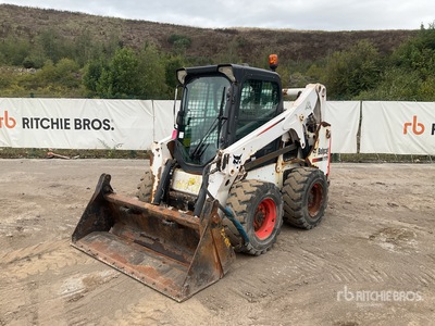 2014 Bobcat S650 All-Wheel Steer 4x4 Ładowarka o sterowaniu burtowym