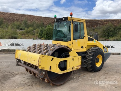 2015 Bomag BW213DH-41 Padfoot Drum Compactor