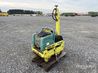 2010 Ammann AR65 Compactador de lanza (Inoperable)