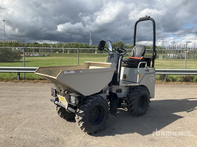 2023 JCB 1T-2S5 1 ton 4x4 Hi-Tip キャリアダンプ