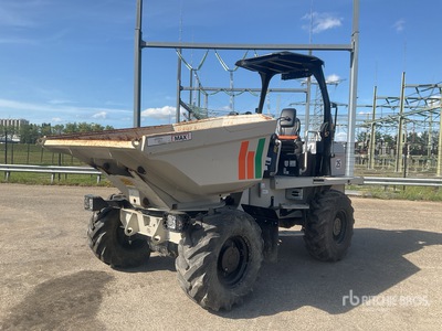 2023 JCB 6T-2 6 t 4x4 Swivel キャリアダンプ