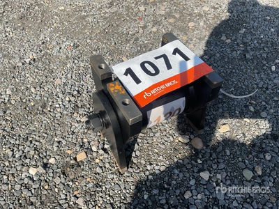 2026 Haener HTM1.3 Tilt Motor Accessoire divers pour pelle (Unused)