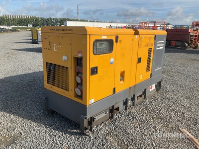 2015 Atlas Copco QAS100 100 kVA Skid-Mounted Generador
