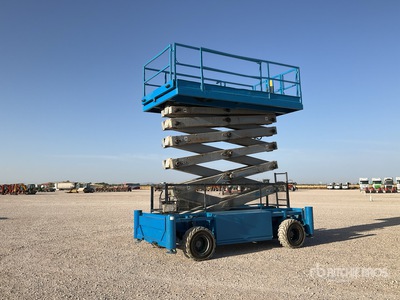 2008 Holland Lift B-195DL25-4WD 4x4 Diesel Scissor Lift
