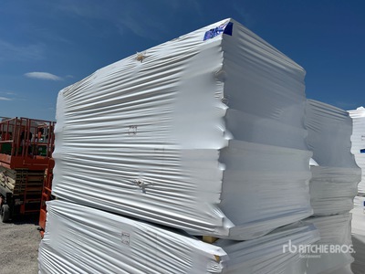 Quantity of (30) Johns Manville 4 ft x 8 ft Polyisocyanurate Roof Insulation