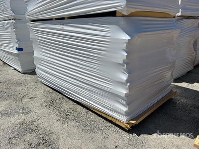 Quantity of (30) Johns Manville 4 ft x 8 ft Polyisocyanurate Roof Insulation