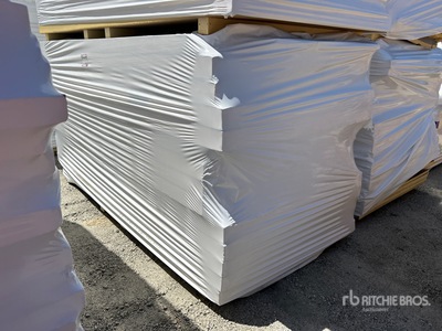 Quantity of (30) Johns Manville 4 ft x 8 ft Polyisocyanurate Roof Insulation