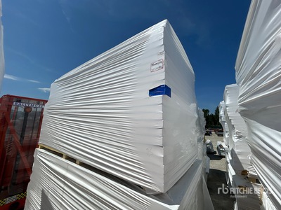 Quantity of (30) Johns Manville 4 ft x 8 ft Polyisocyanurate Roof Insulation