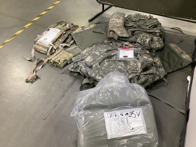 (66) Hydration Carriers, (13) Large Field Pack Sets & Assorted Items (66) Hydration Carriers, (13) Large Field Pack Sets & Assorted Items