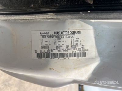 2015 Ford F-750 4x2 Water Truck