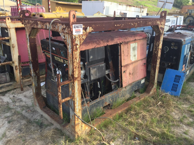 Lincoln Titan 701 Welder