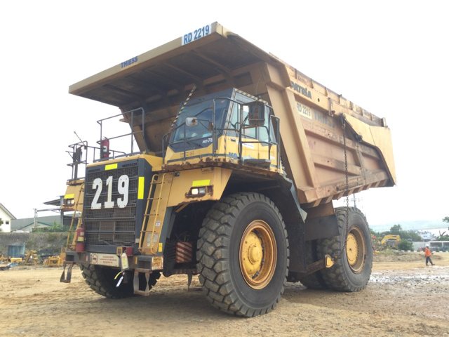 2008 Komatsu HD785-7 Off-Road End Dump Truck