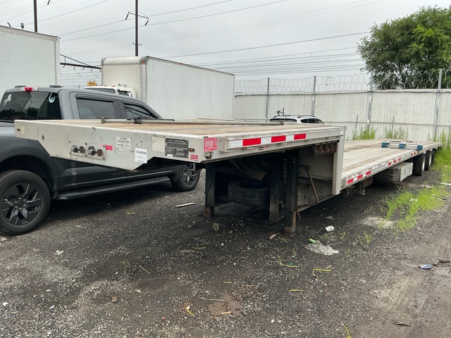 2020 Transcraft 53 ft T/A Step Deck Trailer