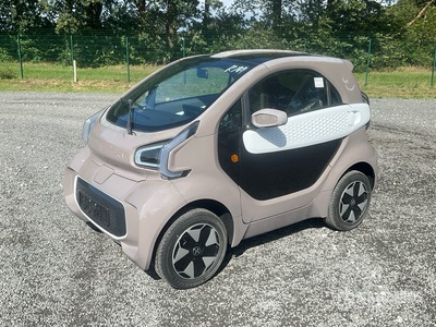 XEV Yoyo Electric Automobile