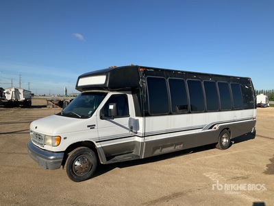 1998 Ford E450 15-Seat Limo Bus
