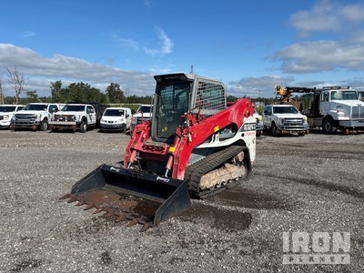 2021 Takeuchi TL12V2-CR Two-Speed Oruga cargadora compacta