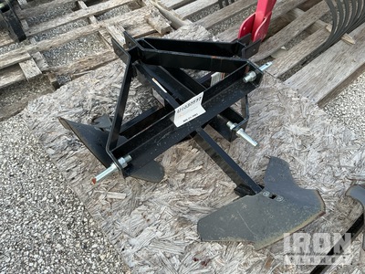 Quantity of (2) Mahindra 20KPP-M 3-Point Middle Buster Plows (Unused)
